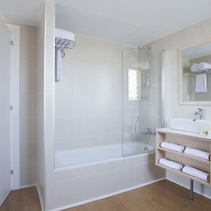 Habitación con Cama King